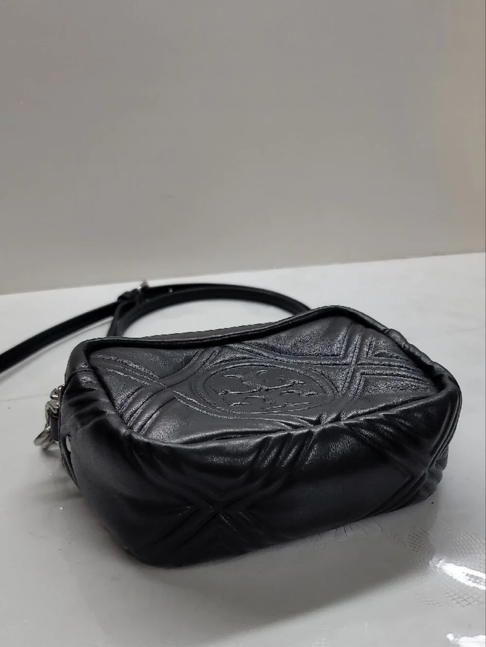 Tory Burch Perry Bombe Mini Bag
